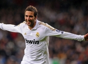 开云体育登录-蓝衣军团铁血锁链绞杀山姆大叔，哈基米刀锋出鞘点亮2026世界杯C组首战